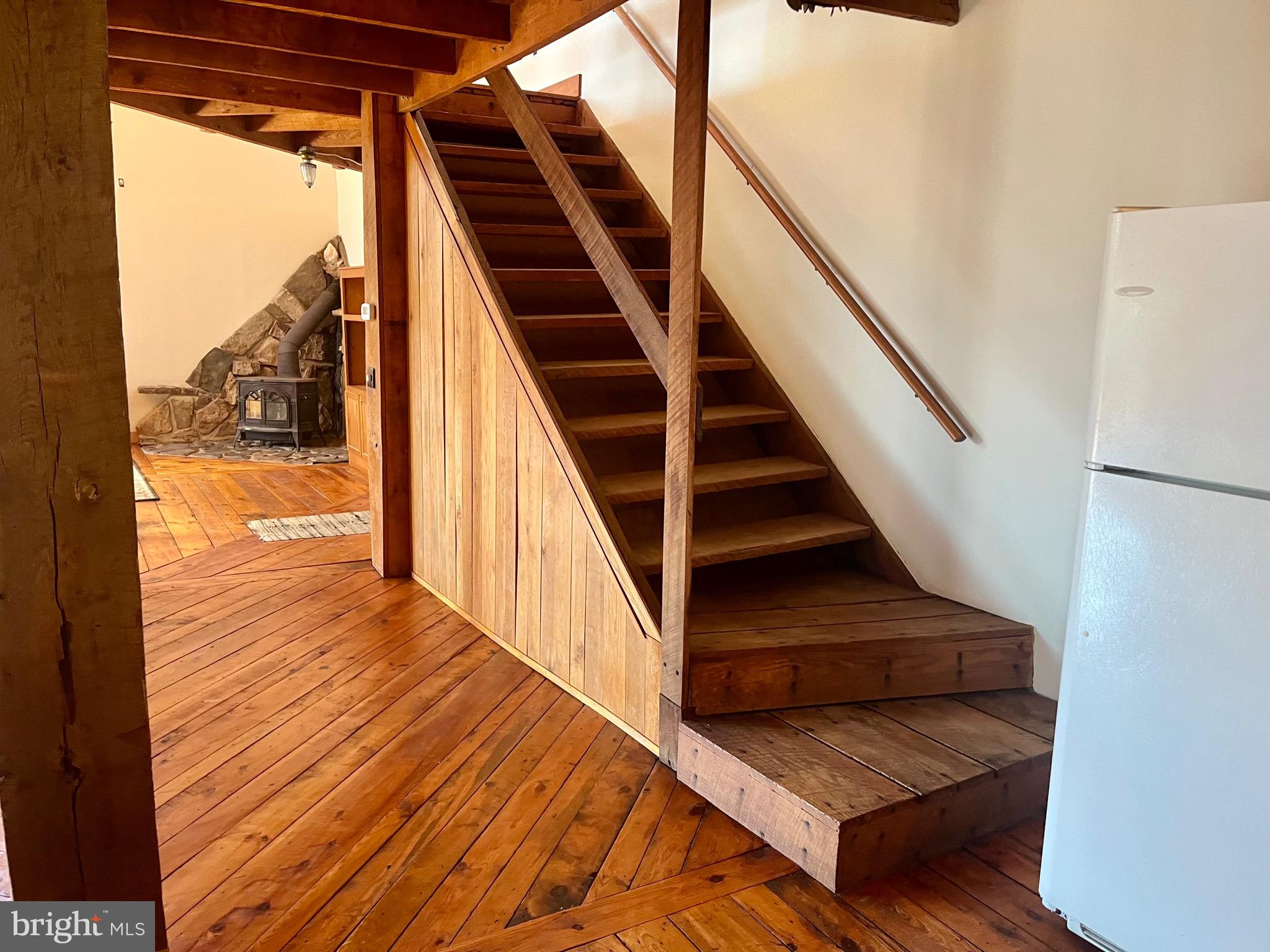 3041 PINE GROVE ROAD