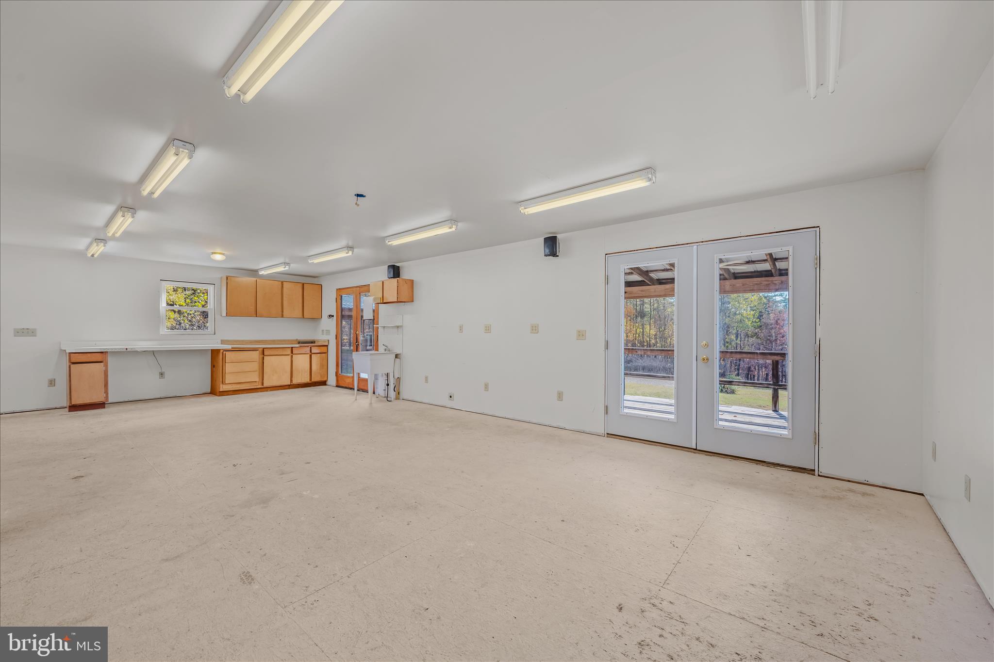 3041 PINE GROVE ROAD