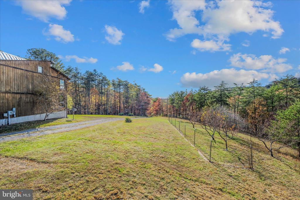 3041 PINE GROVE ROAD