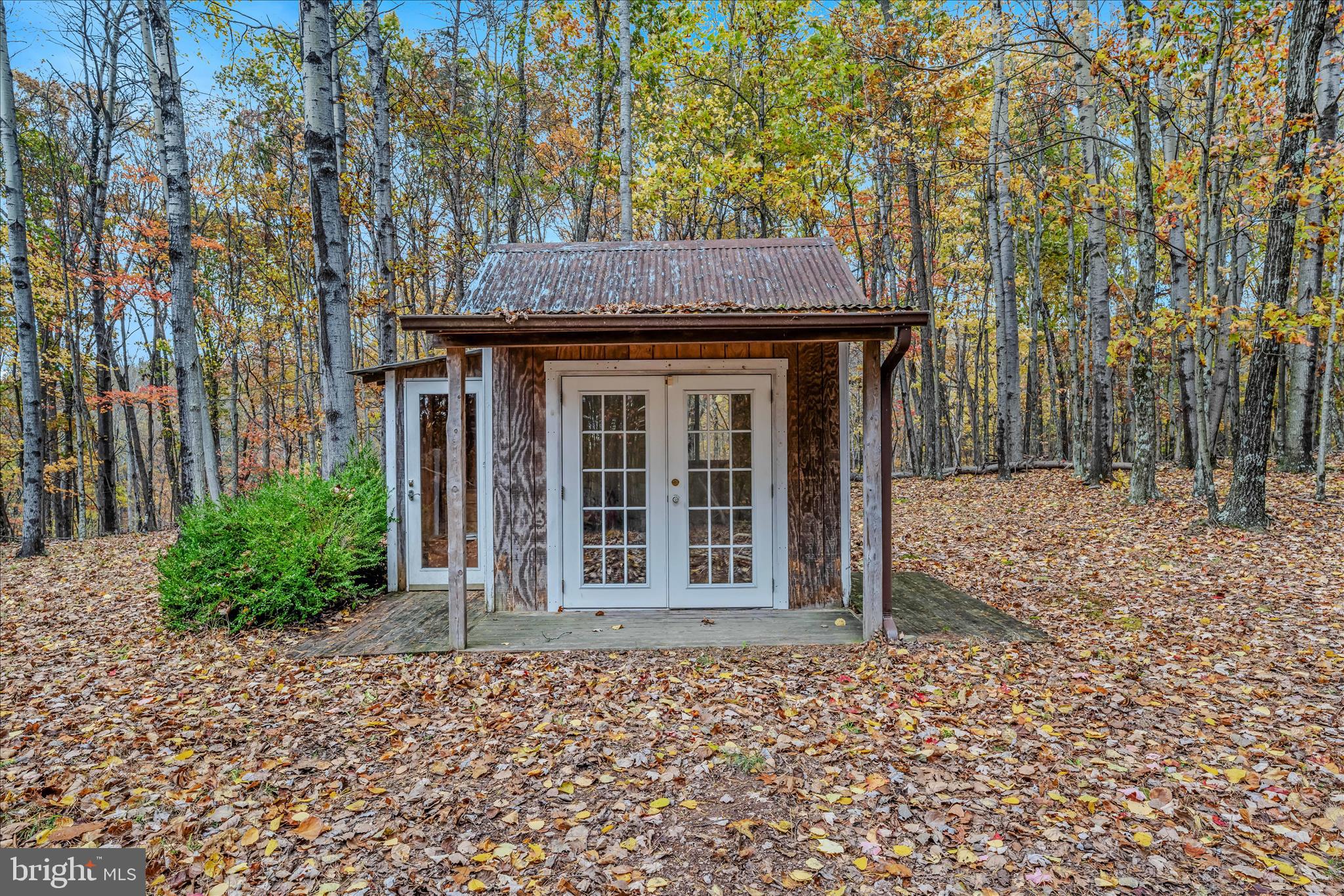 3041 PINE GROVE ROAD