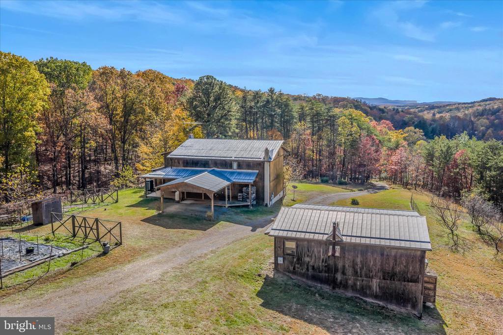 3041 PINE GROVE ROAD