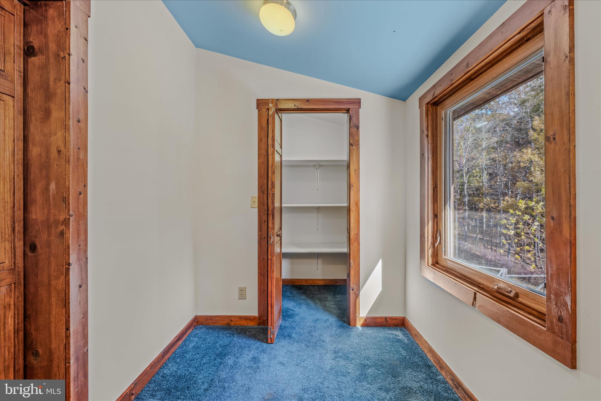 3041 PINE GROVE ROAD