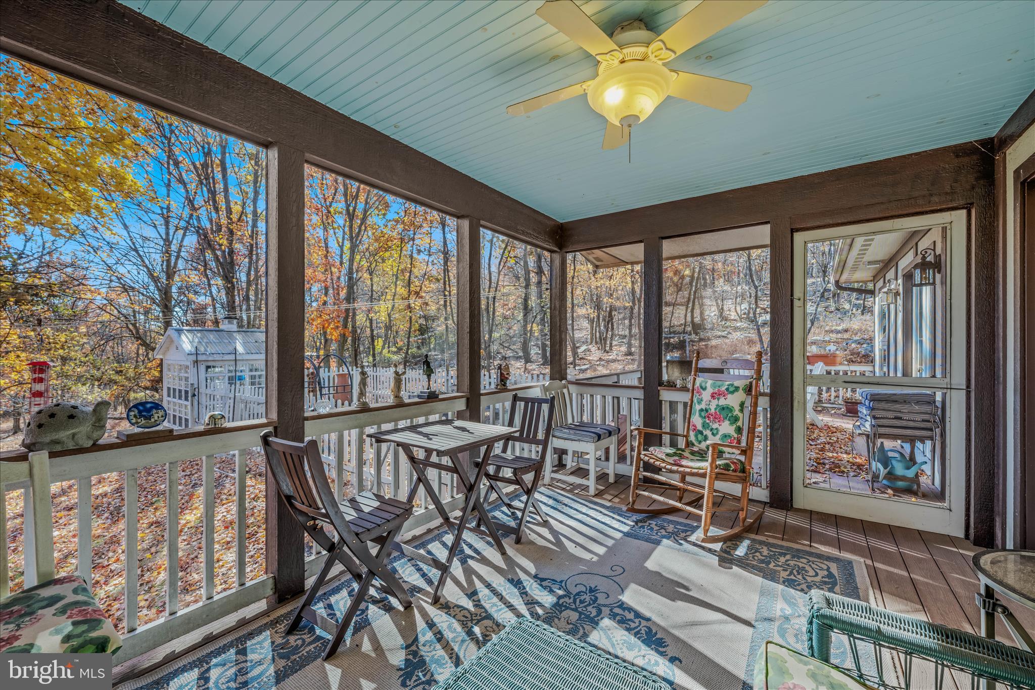 601 PARKSIDE TERRACE