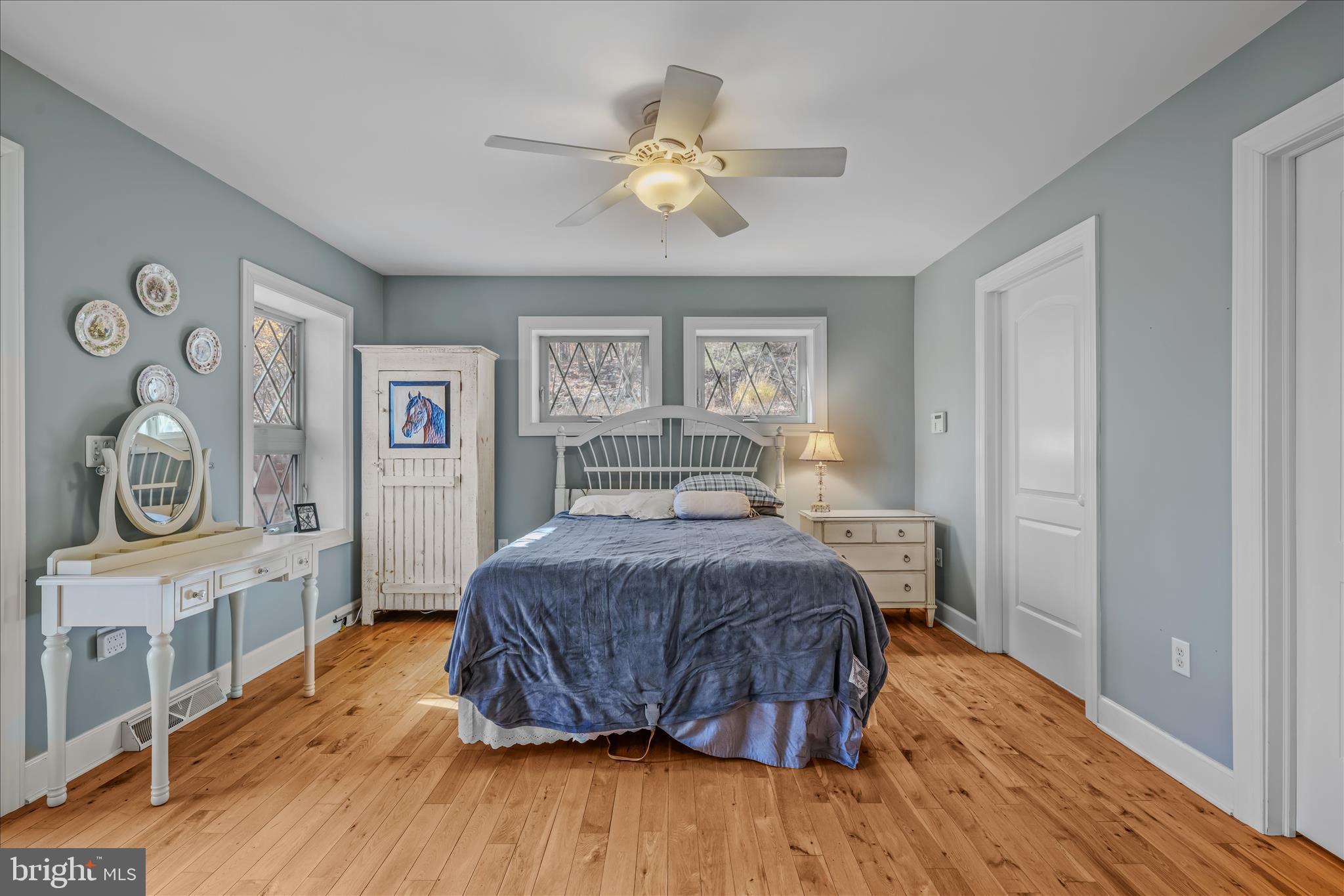 601 PARKSIDE TERRACE