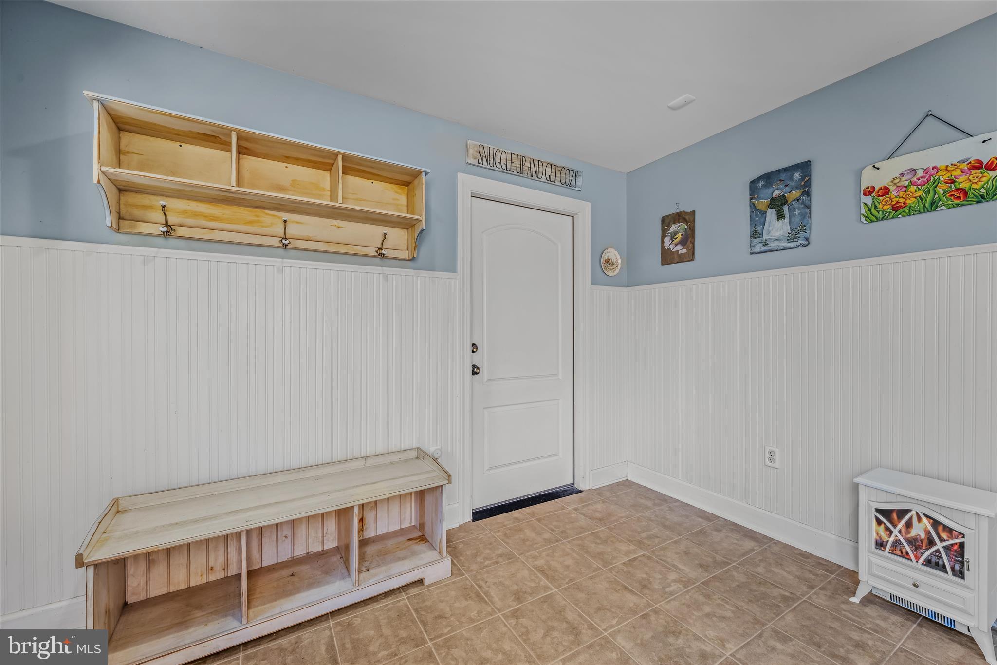 601 PARKSIDE TERRACE