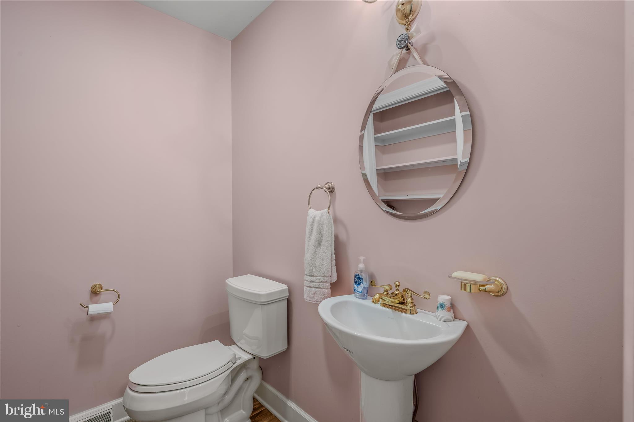 601 PARKSIDE TERRACE