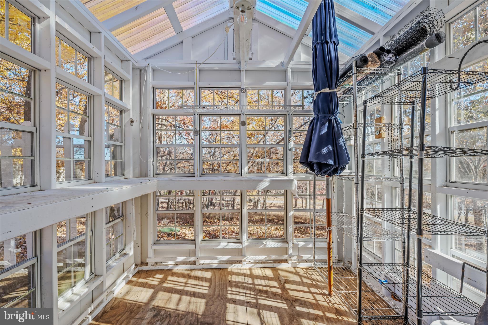 601 PARKSIDE TERRACE