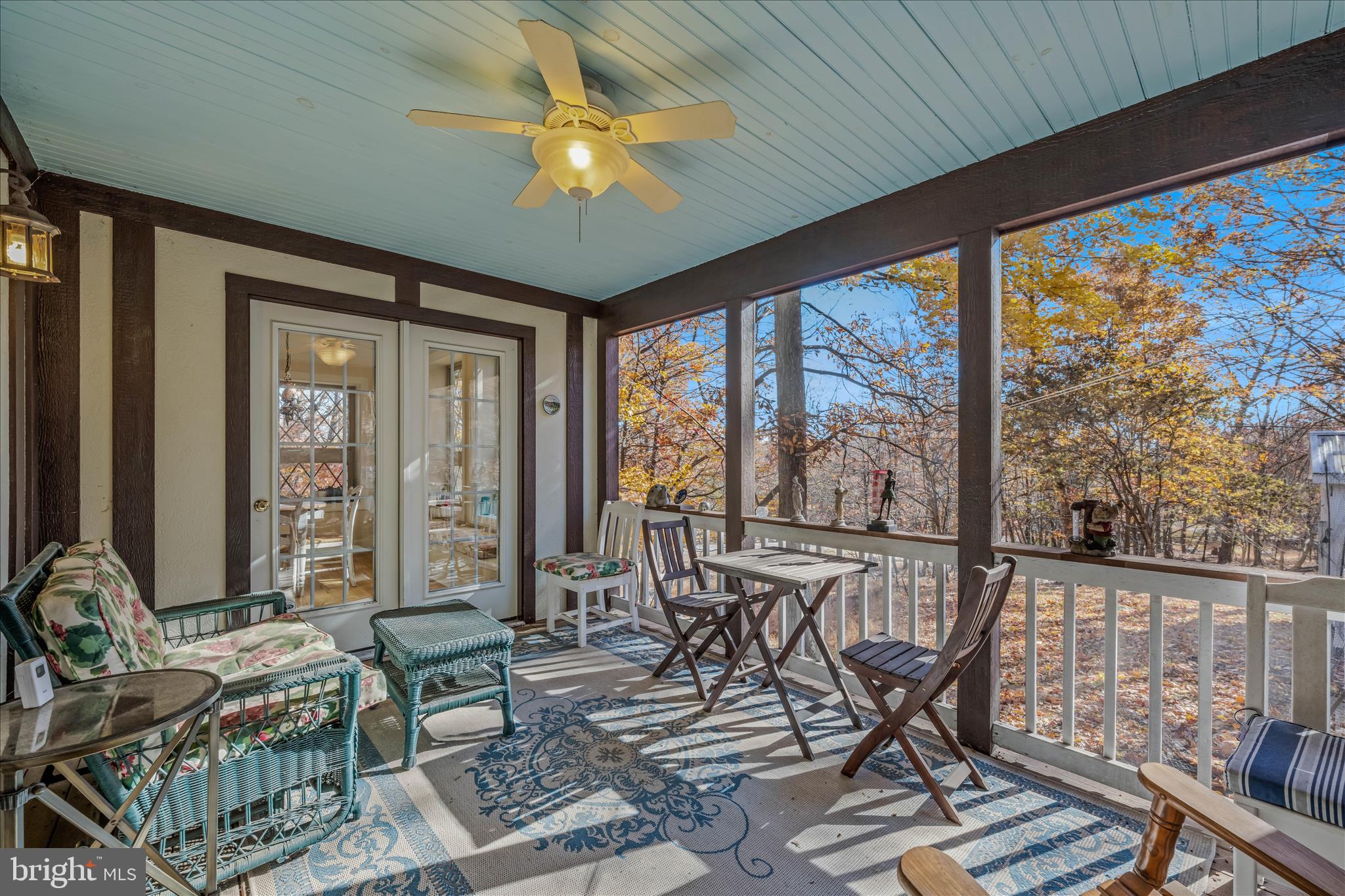 601 PARKSIDE TERRACE