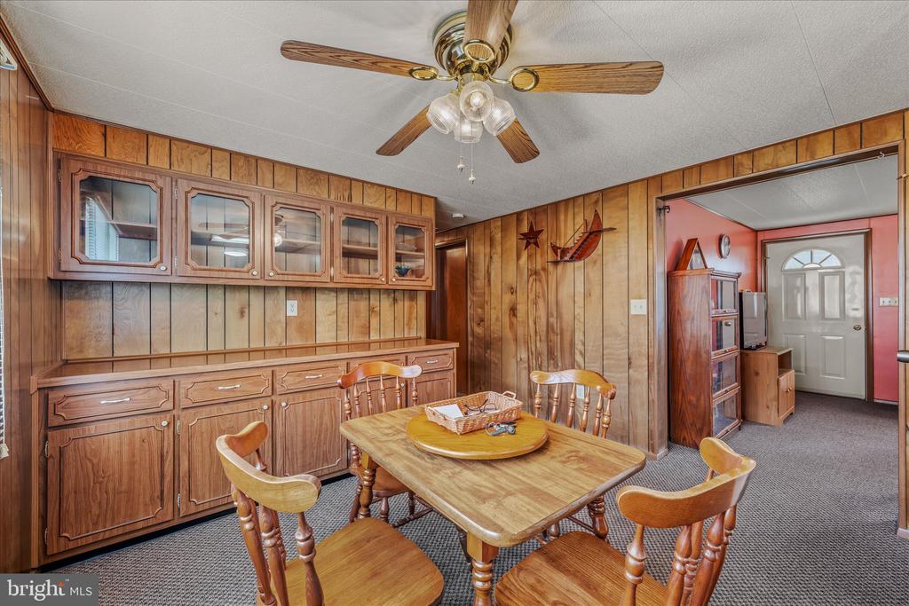28 GRAY RIDGE LANE