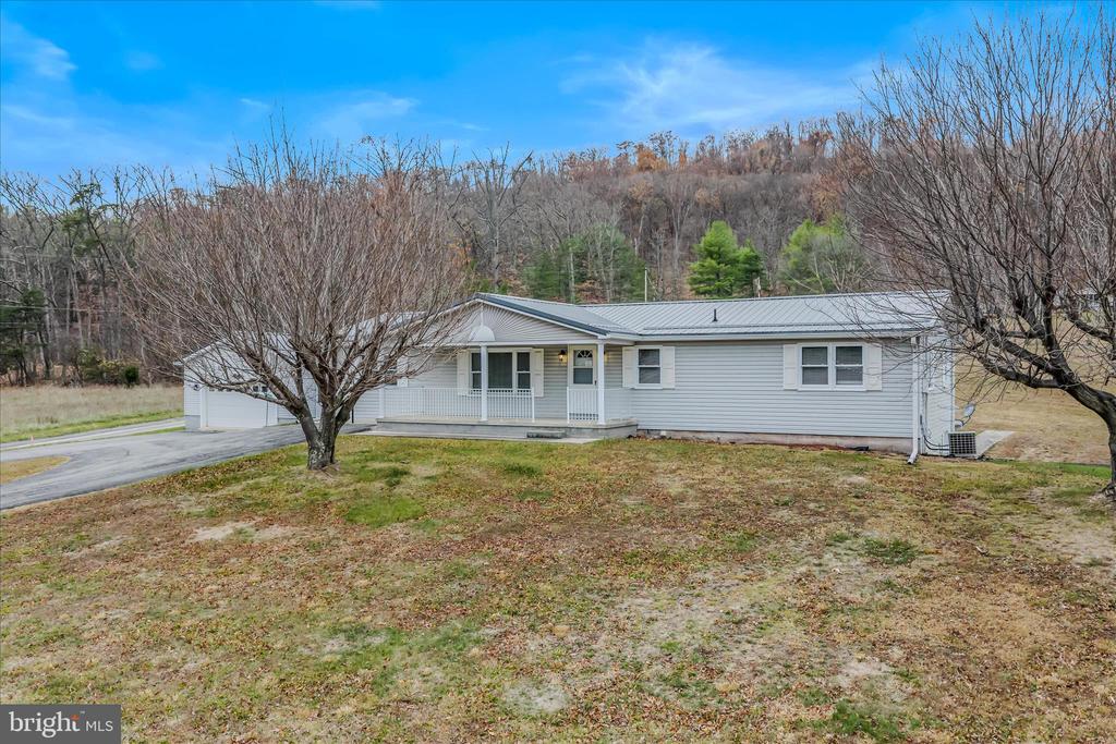 28 GRAY RIDGE LANE