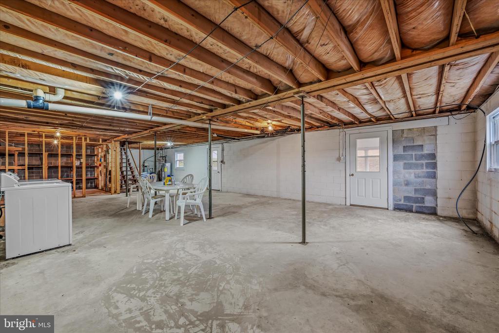 28 GRAY RIDGE LANE