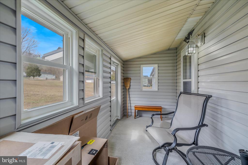 28 GRAY RIDGE LANE