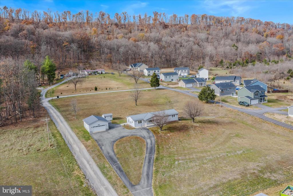 28 GRAY RIDGE LANE