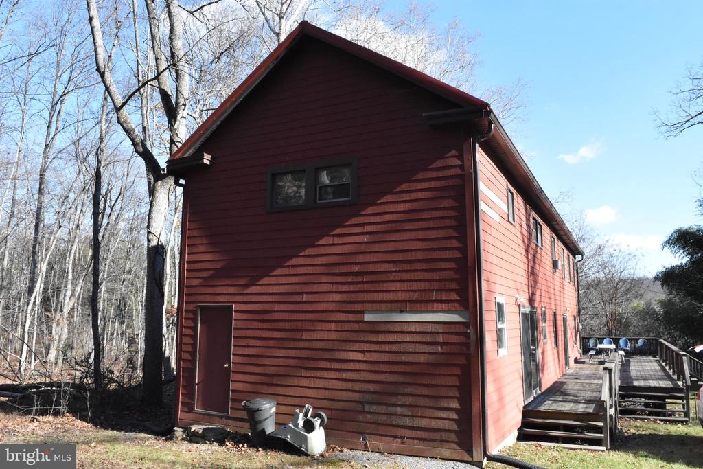 1417 MOUNTAINSIDE