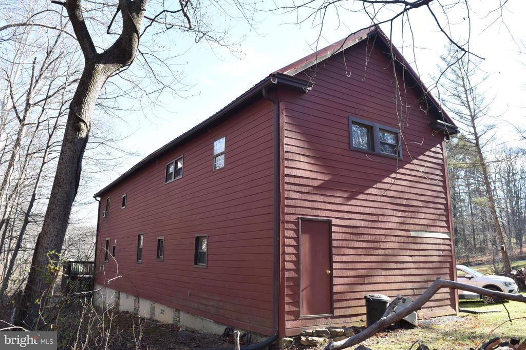 1417 MOUNTAINSIDE