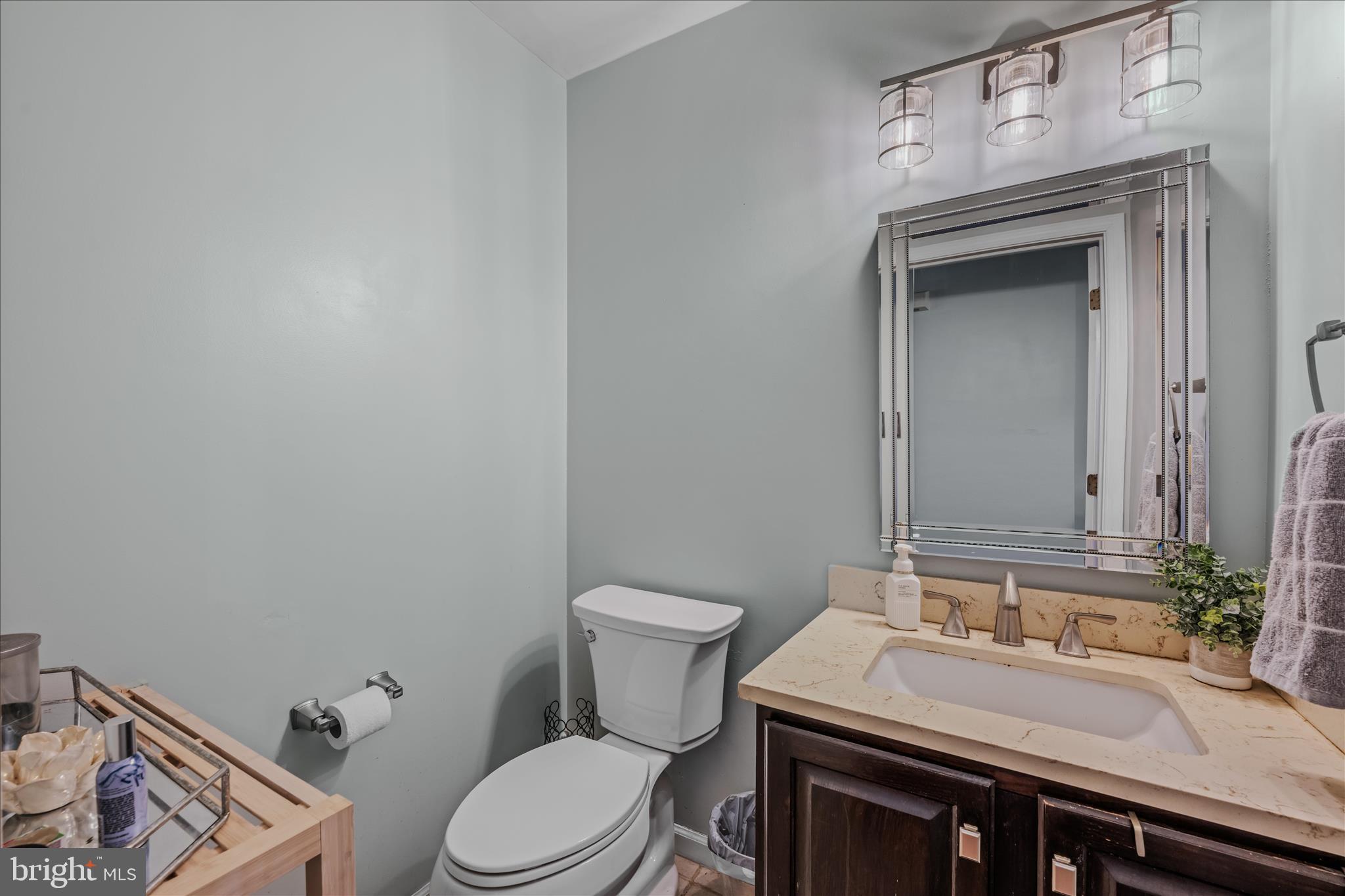 2509 HIGHLAND RIDGE ROAD