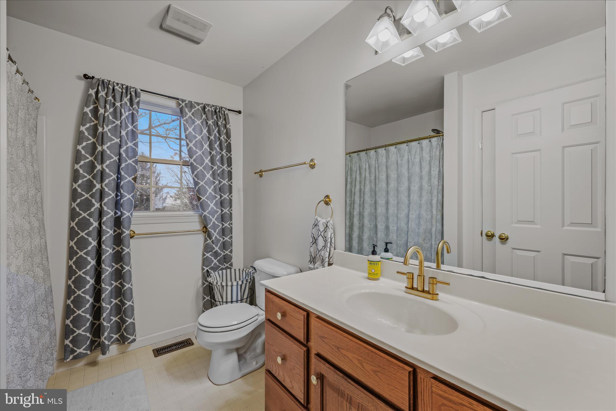 2509 HIGHLAND RIDGE ROAD