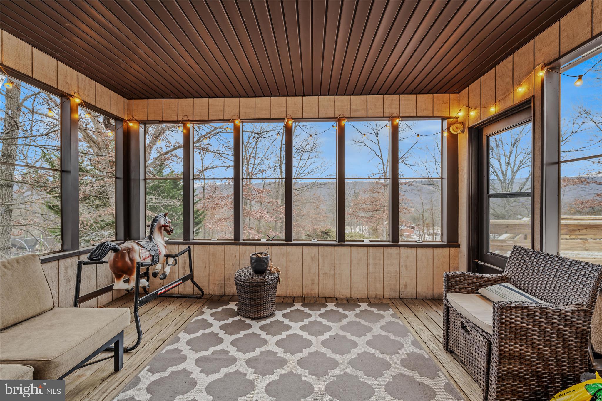 2509 HIGHLAND RIDGE ROAD