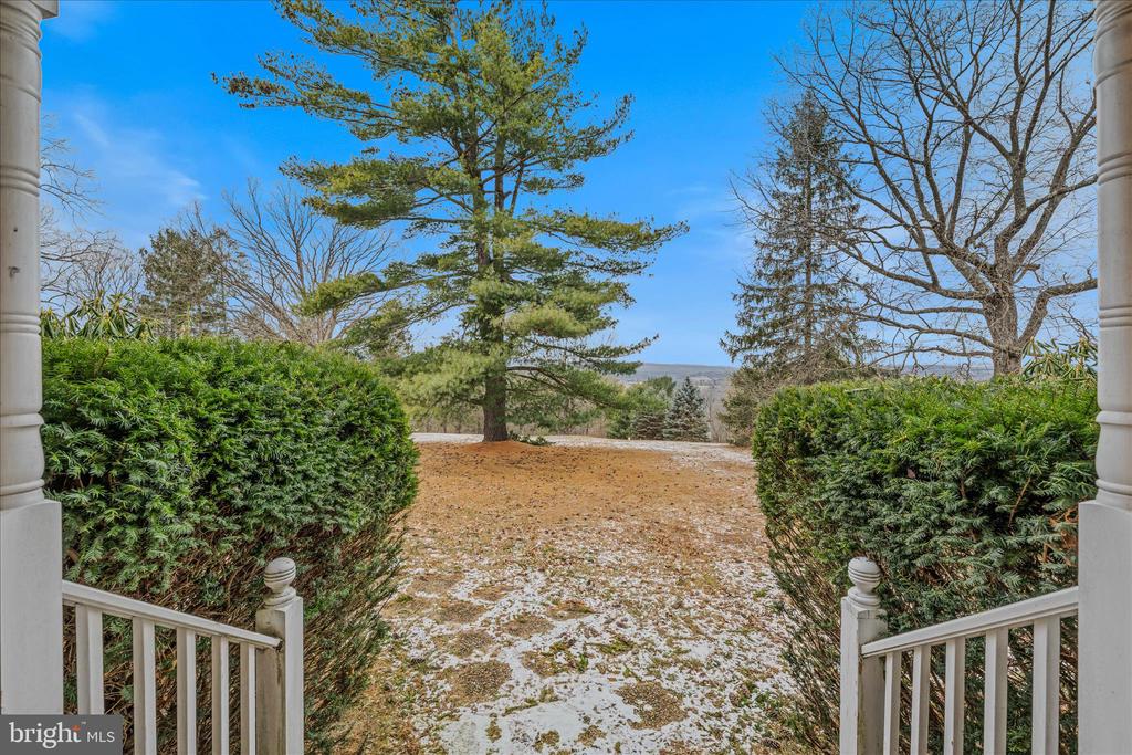 2509 HIGHLAND RIDGE ROAD