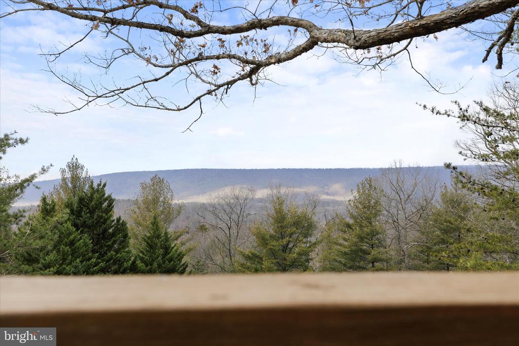 80 PURPLE FINCH LANE