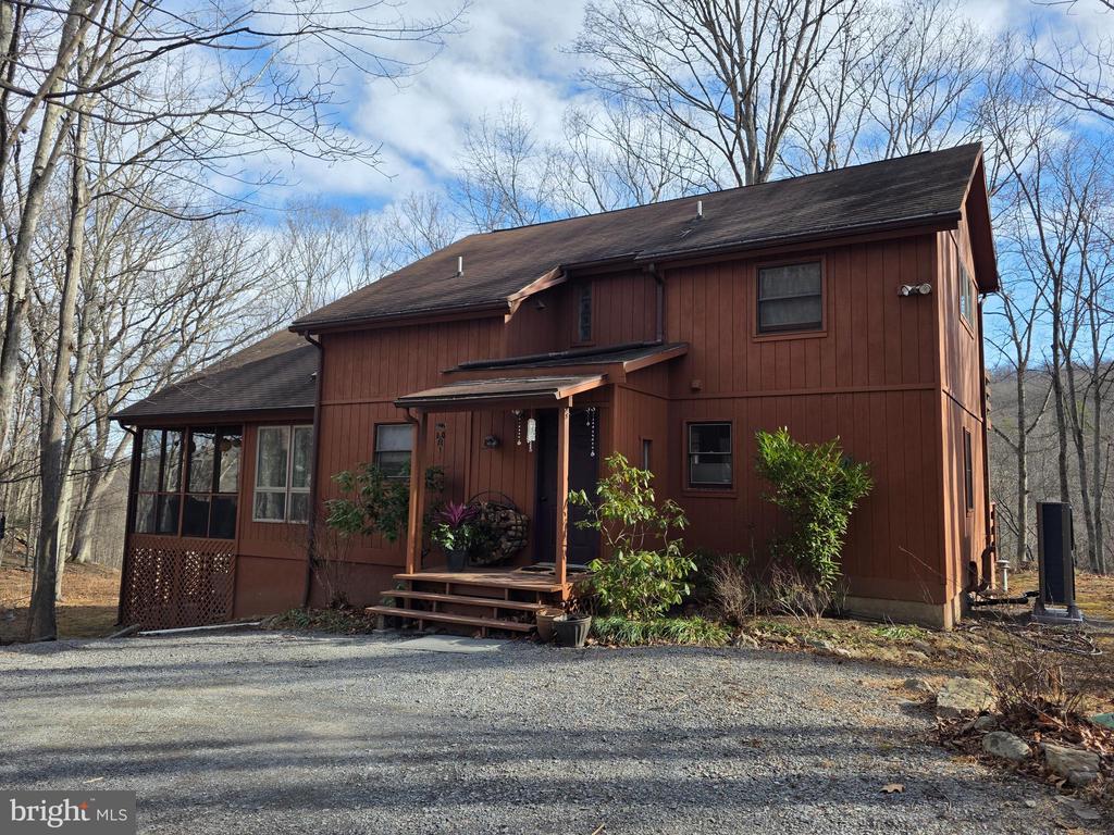139 CARDINAL LANE