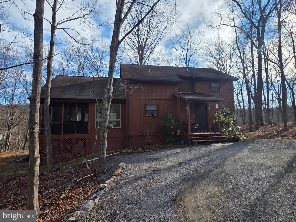 139 CARDINAL LANE