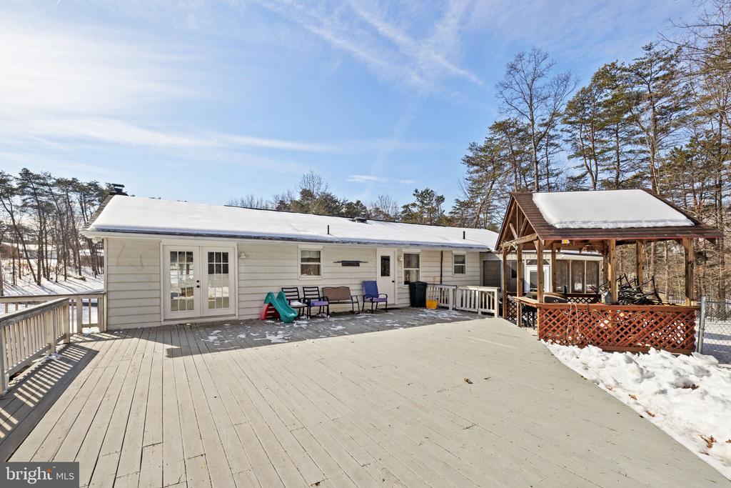 66 FERN PLACE LANE