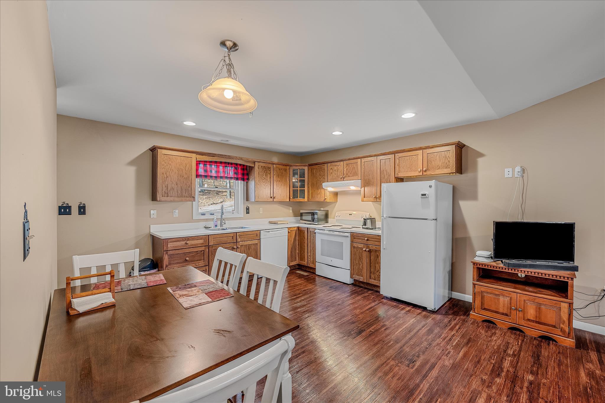 2910 MILO SCHOOL ROAD