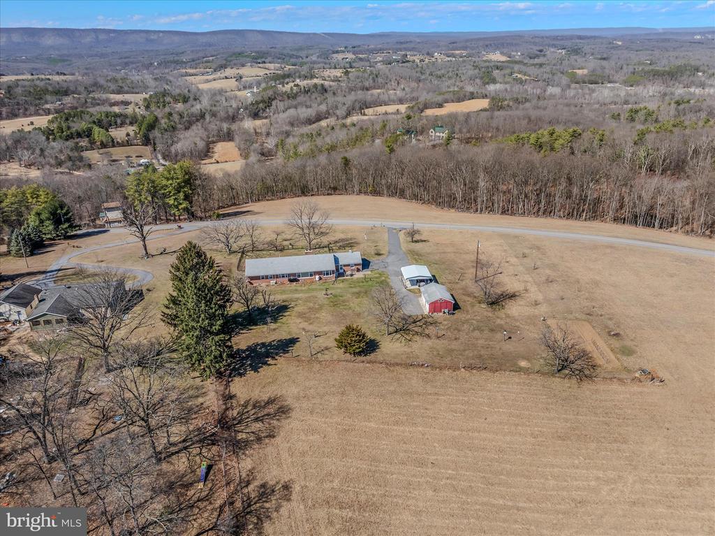 2431 HIGHLAND RIDGE ROAD