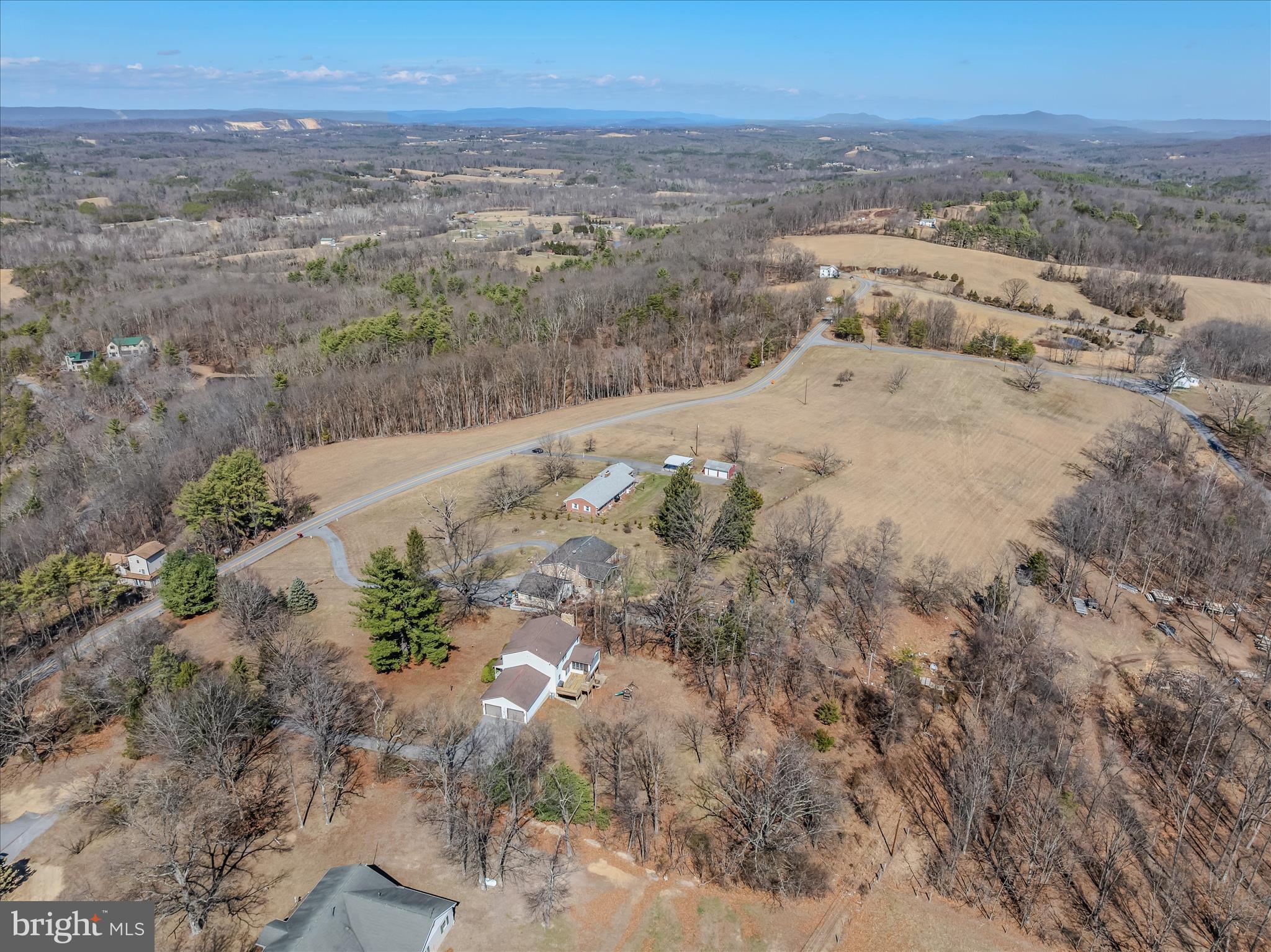 2431 HIGHLAND RIDGE ROAD