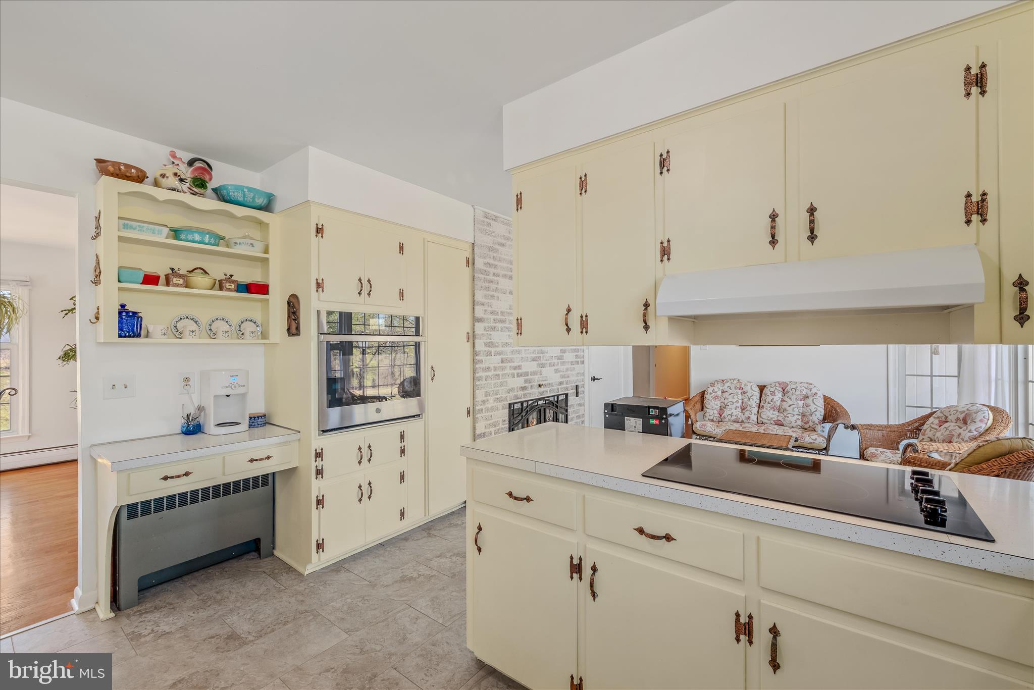 2431 HIGHLAND RIDGE ROAD