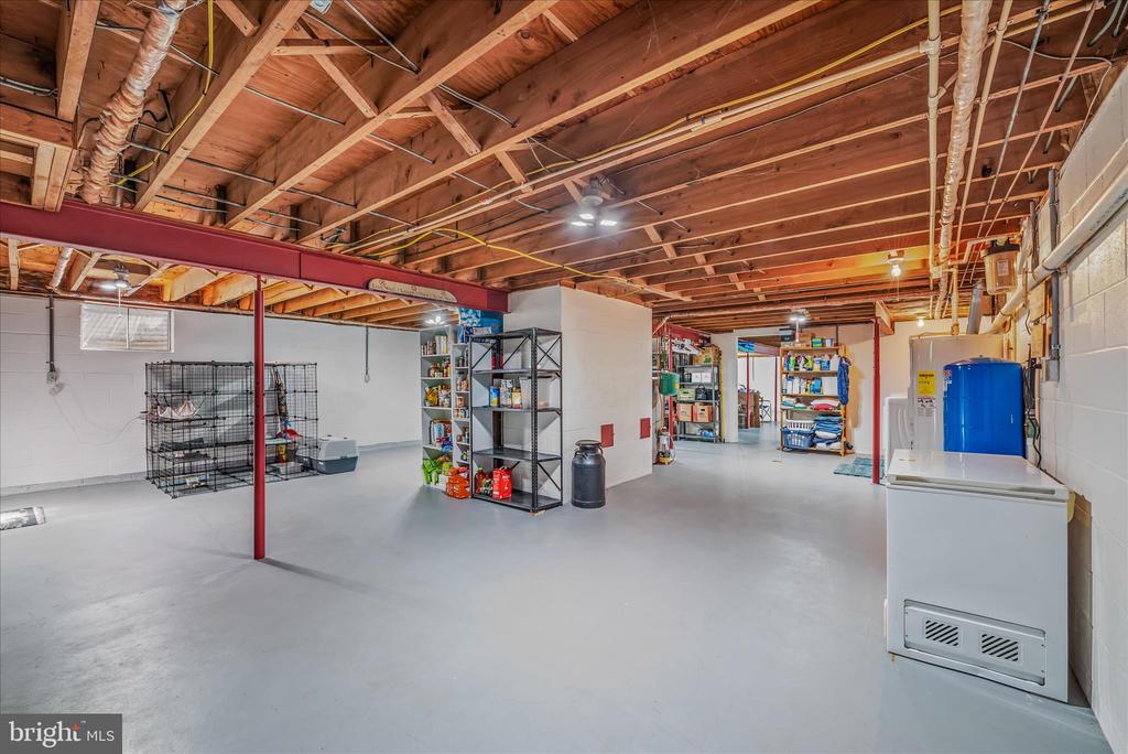 2431 HIGHLAND RIDGE ROAD