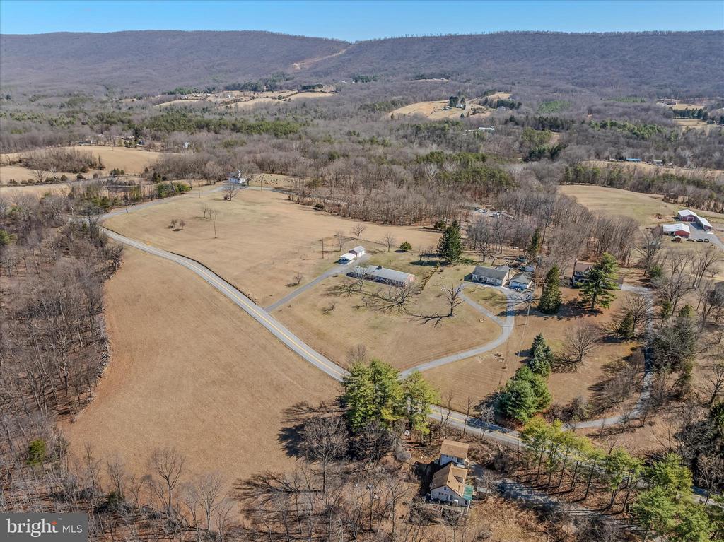 2431 HIGHLAND RIDGE ROAD