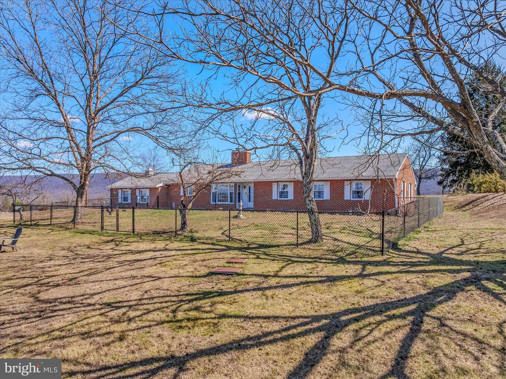 2431 HIGHLAND RIDGE ROAD