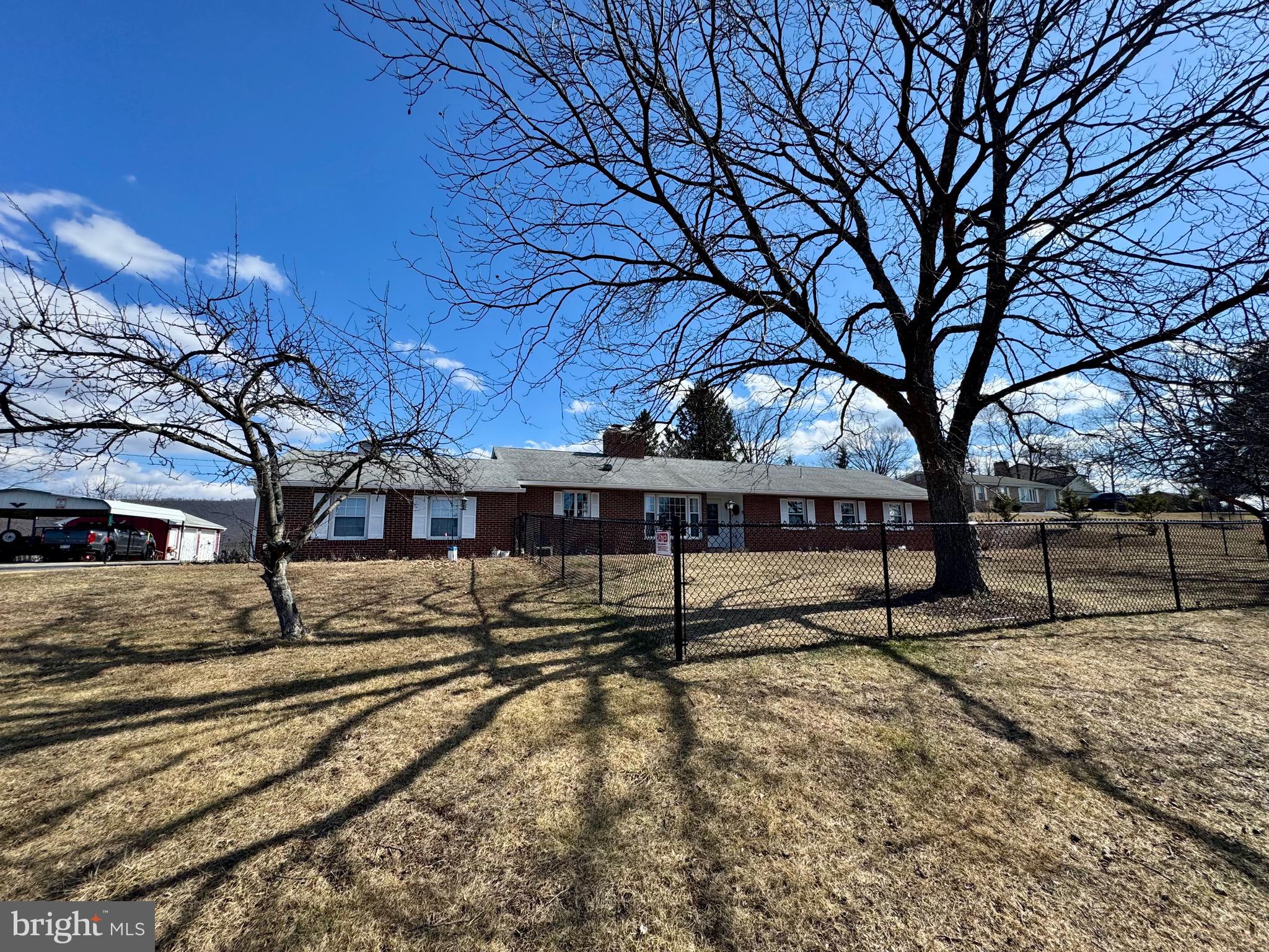 2431 HIGHLAND RIDGE ROAD