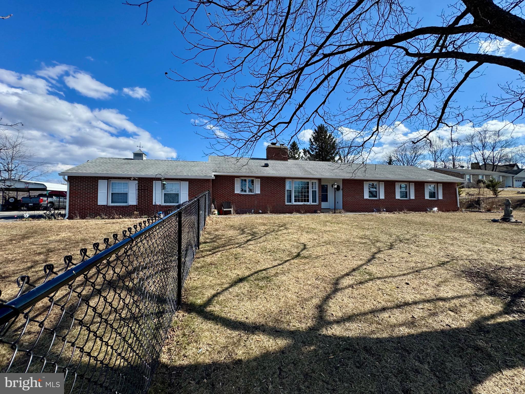 2431 HIGHLAND RIDGE ROAD