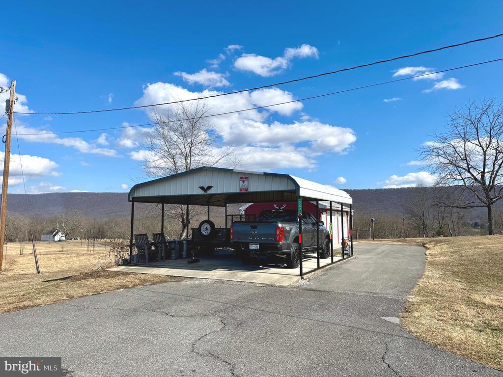 2431 HIGHLAND RIDGE ROAD