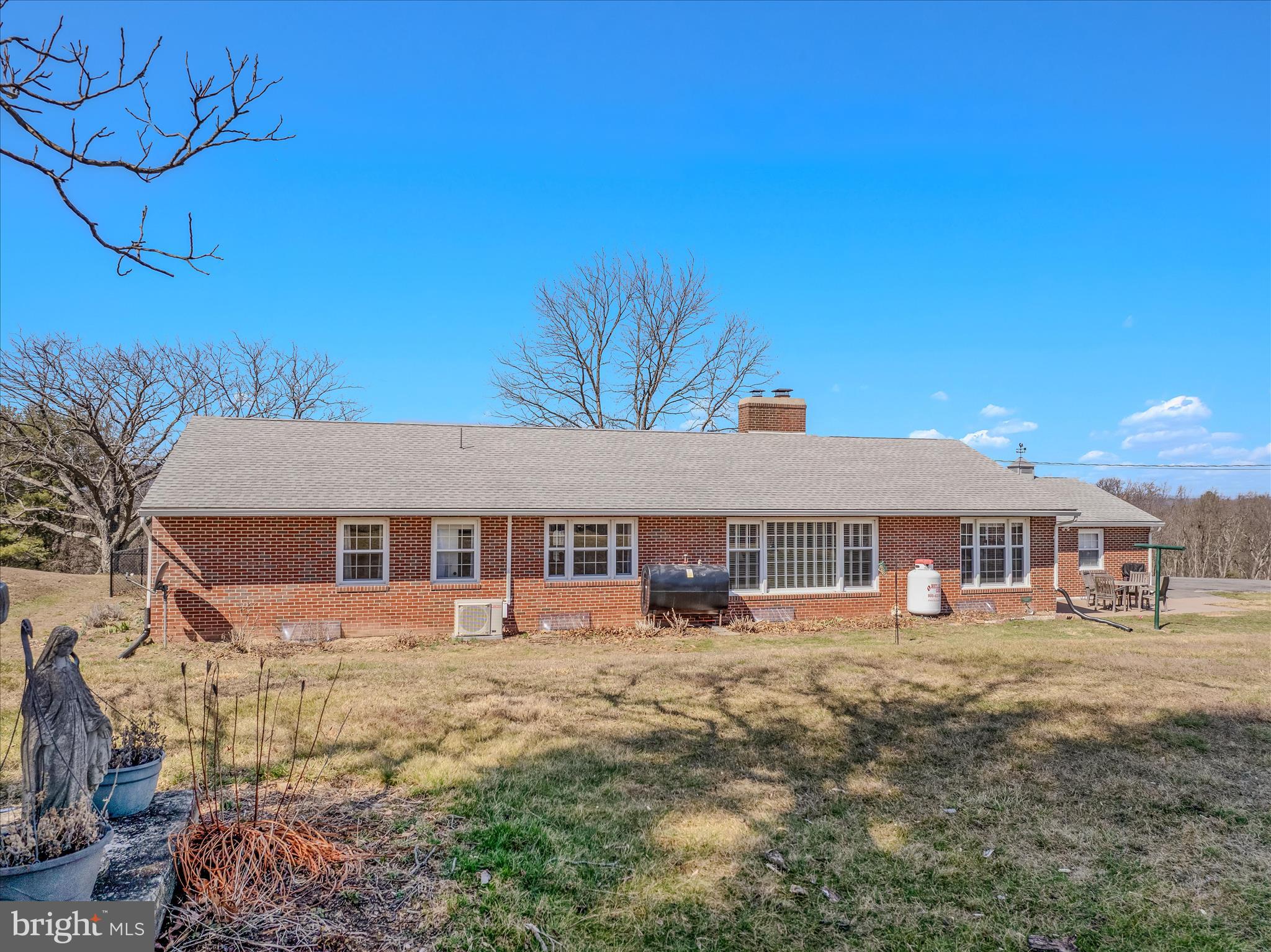 2431 HIGHLAND RIDGE ROAD