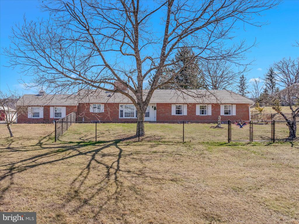 2431 HIGHLAND RIDGE ROAD