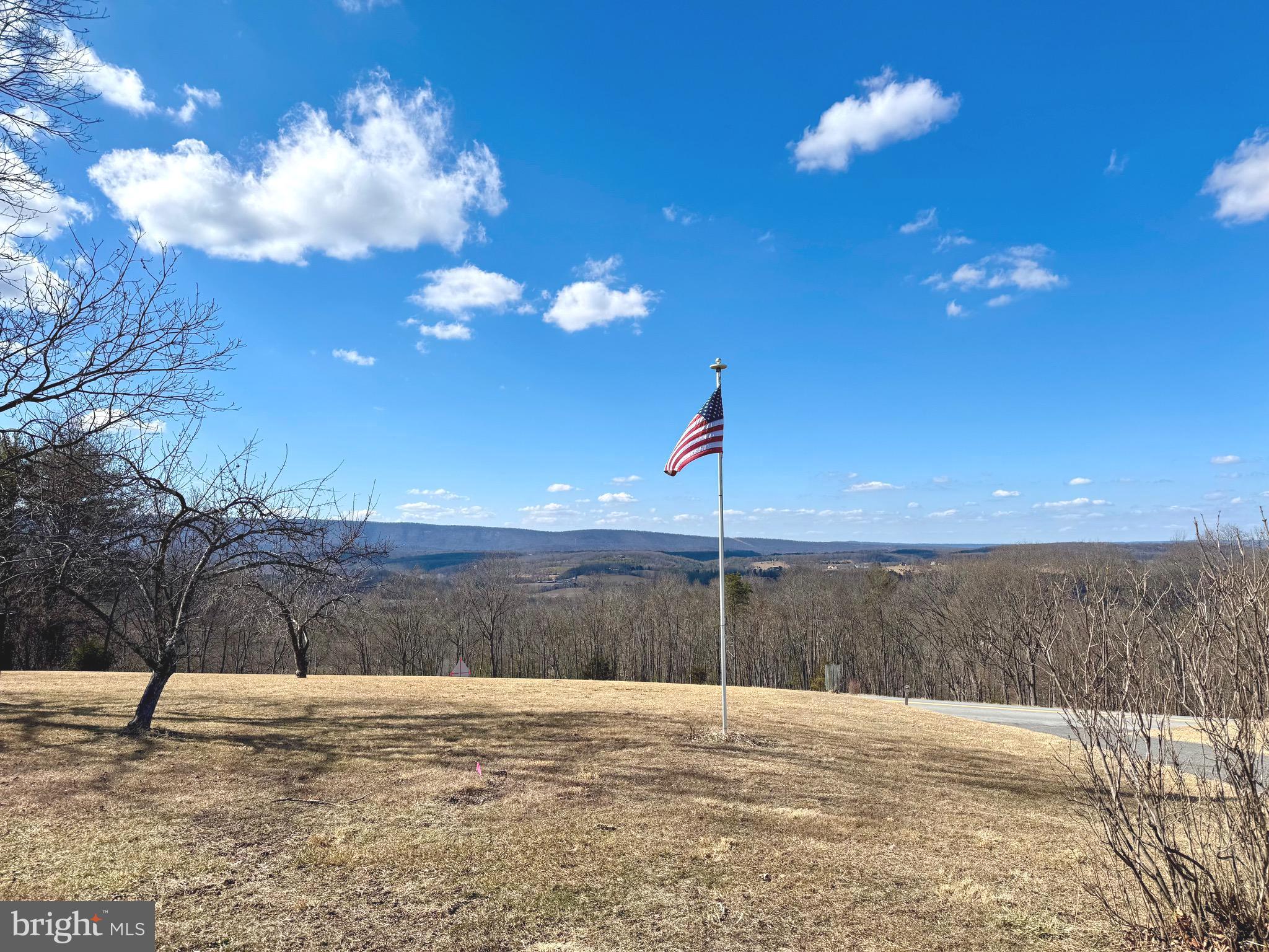 2431 HIGHLAND RIDGE ROAD