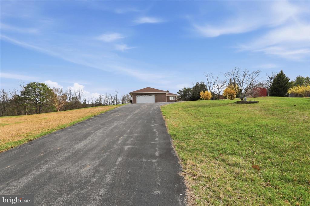 58 WEBER LANE