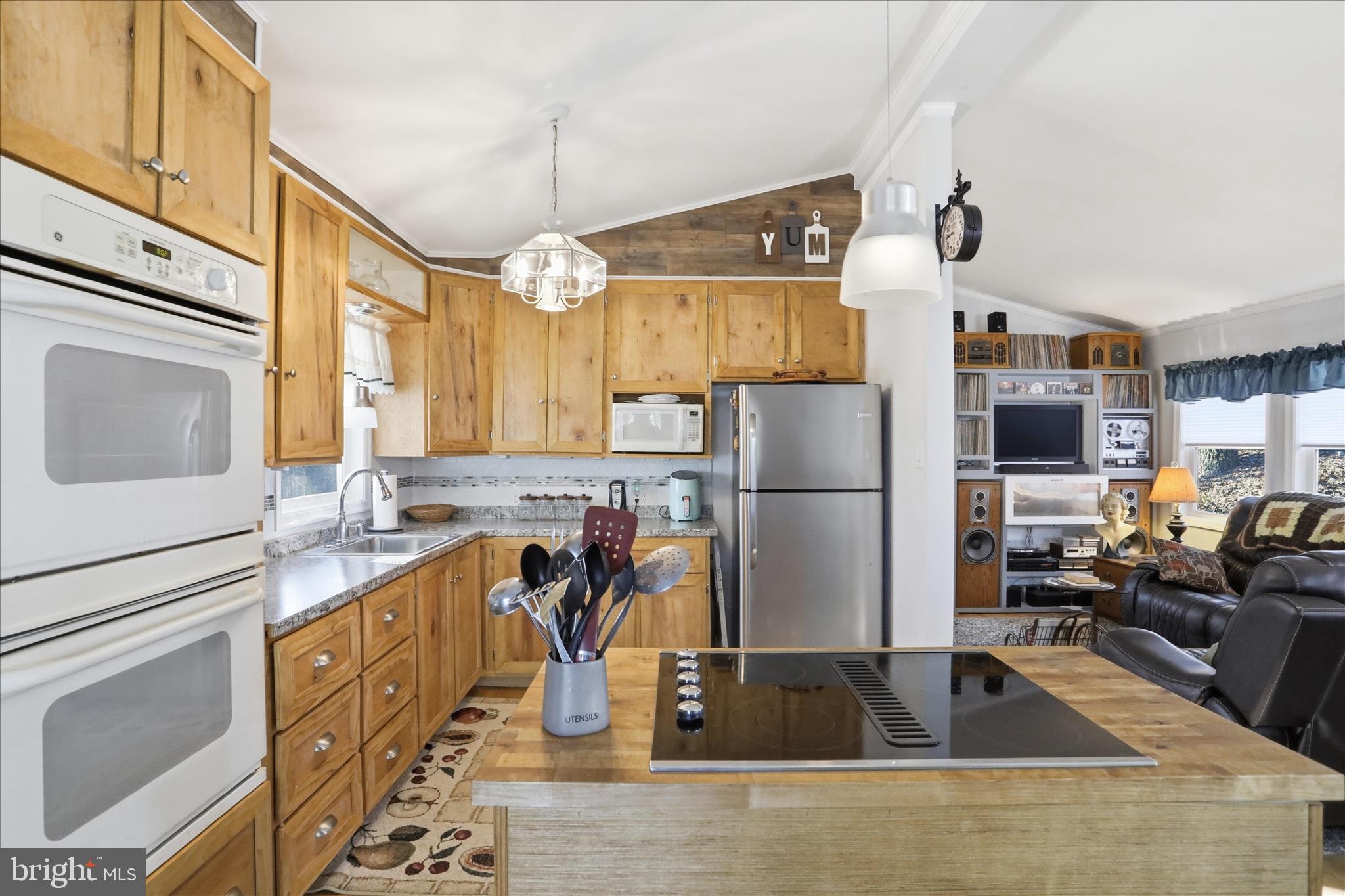 157 CALYPSO TRAIL