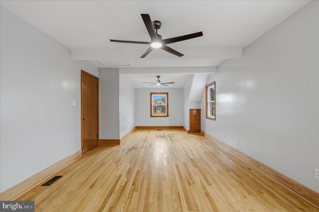 45 ROCKWELL CIRCLE