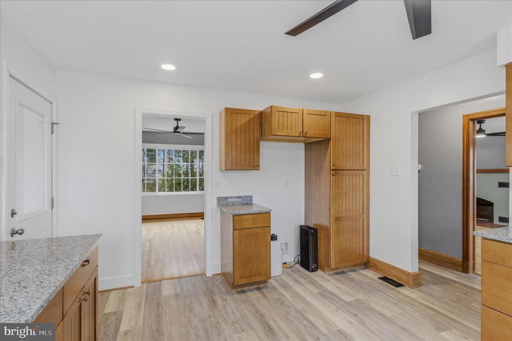 45 ROCKWELL CIRCLE