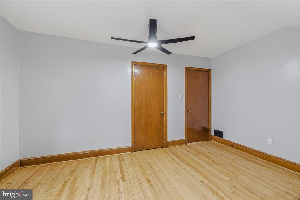 45 ROCKWELL CIRCLE
