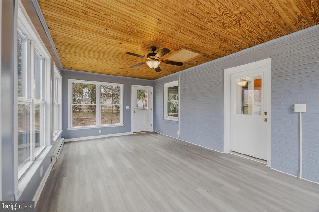 45 ROCKWELL CIRCLE