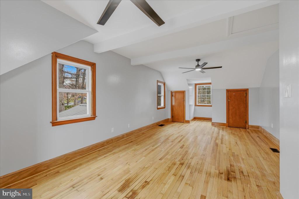 45 ROCKWELL CIRCLE