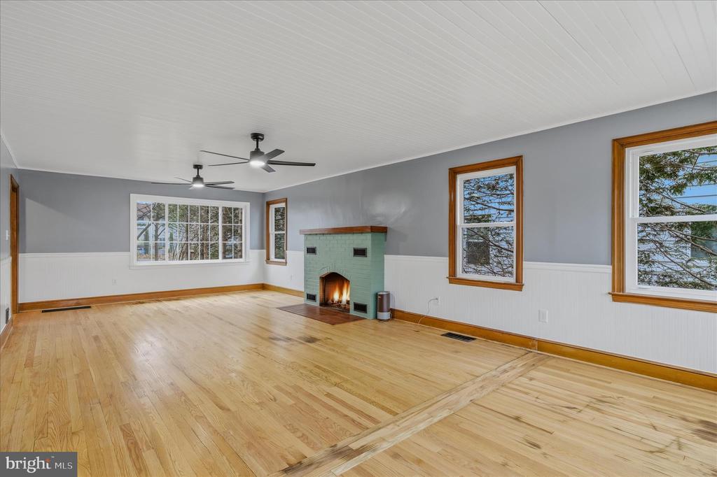 45 ROCKWELL CIRCLE