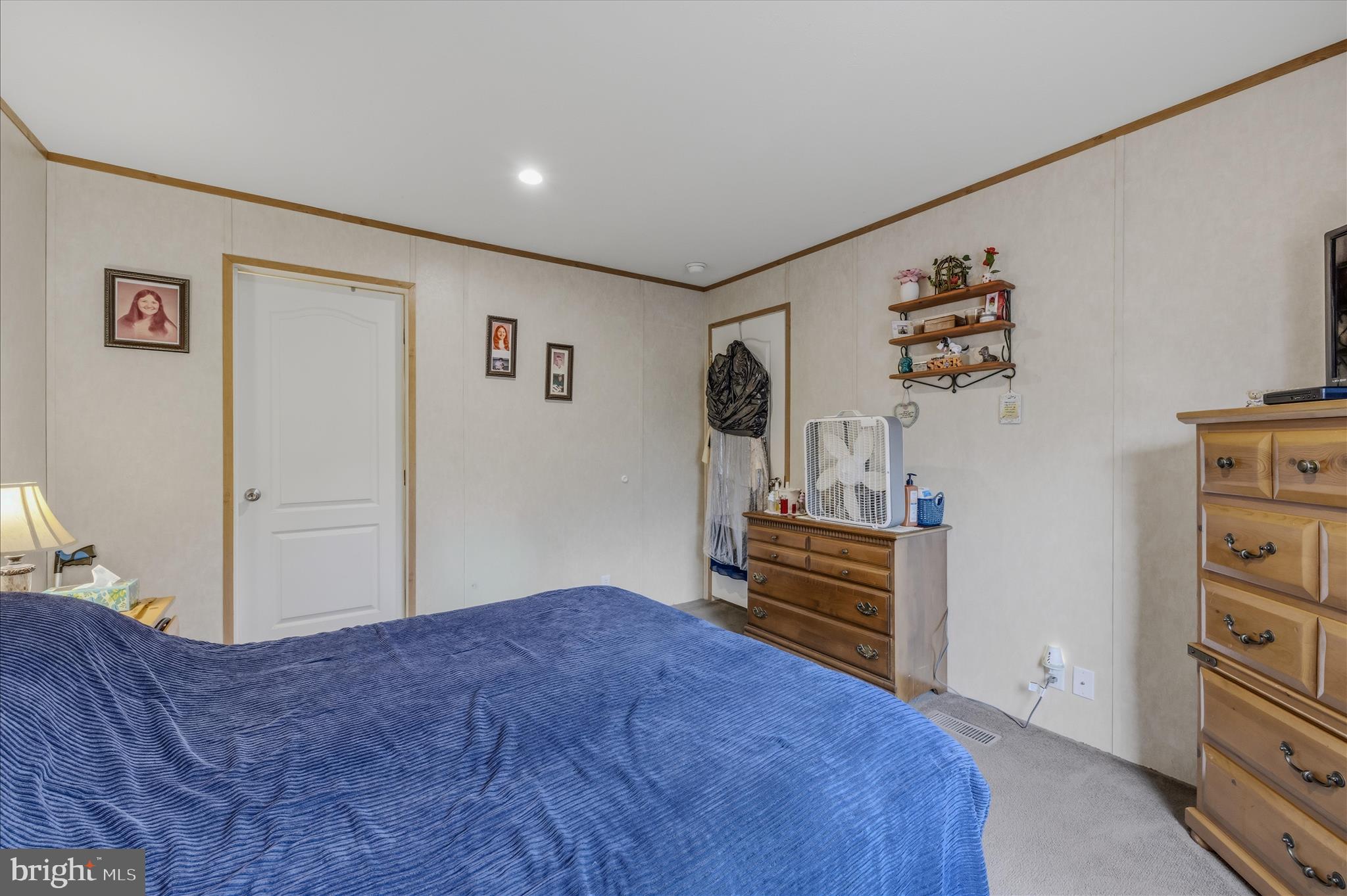 422 BIRCH GROVE LANE