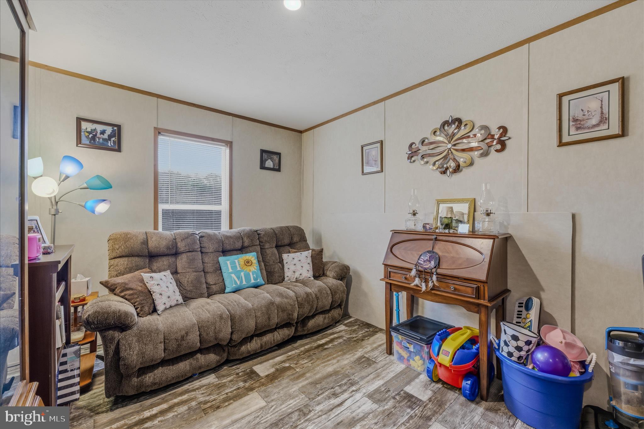 422 BIRCH GROVE LANE